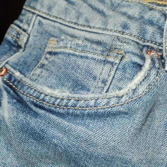 Free People Cropped Raw/Fray Hem Jeans Size 27 High Rise Distressed With Stretch - Picture 12 of 14